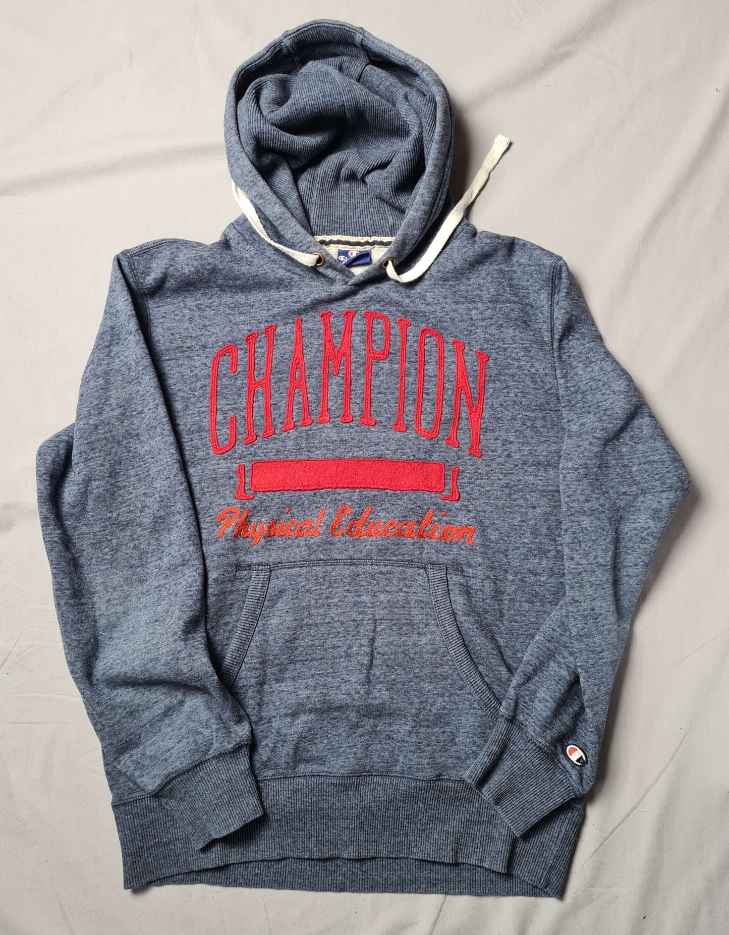 Retro Champion Hoodie "Physical Education" – College Look – Größe L