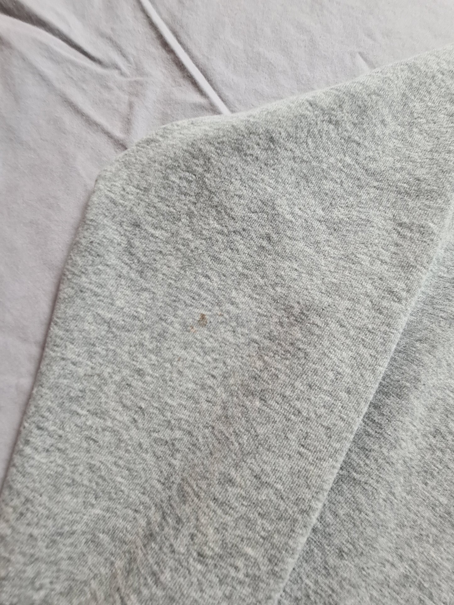 Penn’s Cave Wildlife Pullover – USA Destination Sweater – Fruit of the Loom (XL)