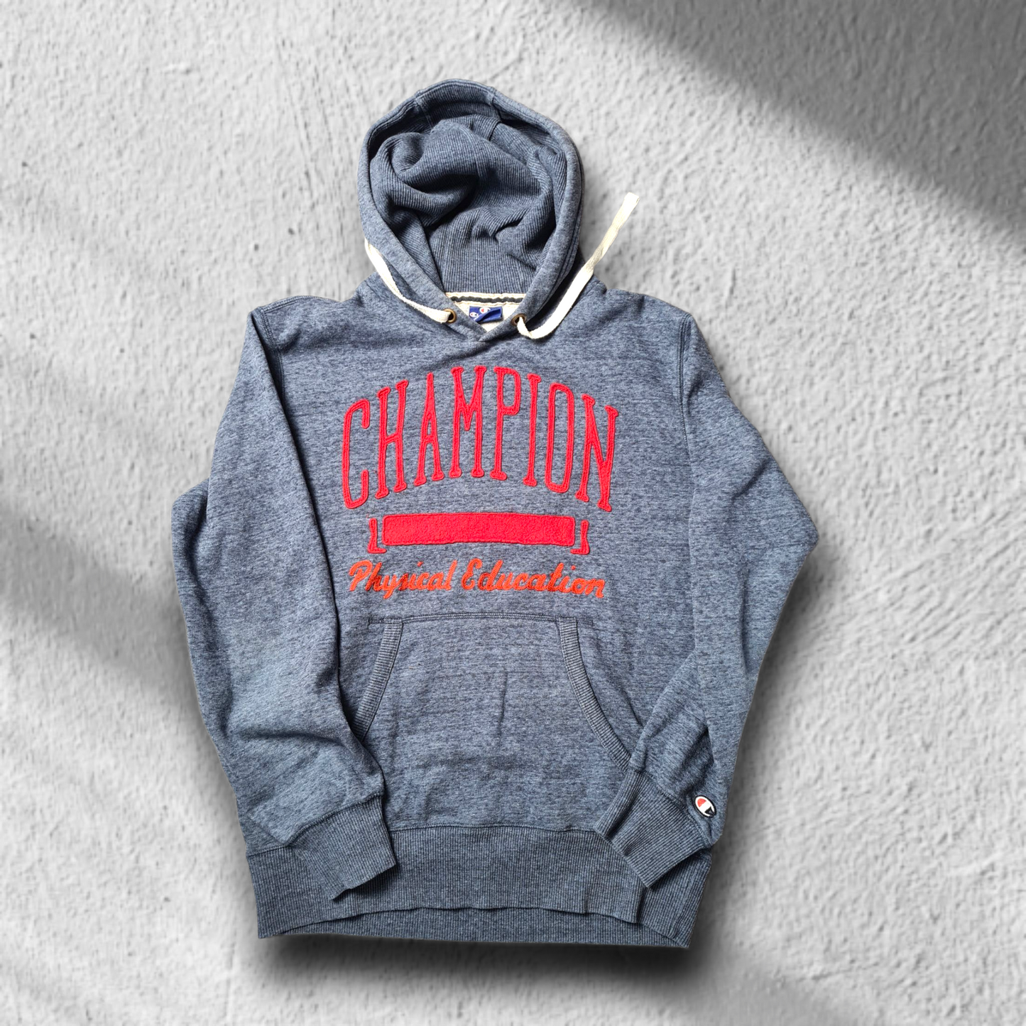 Retro Champion Hoodie "Physical Education" – College Look – Größe L