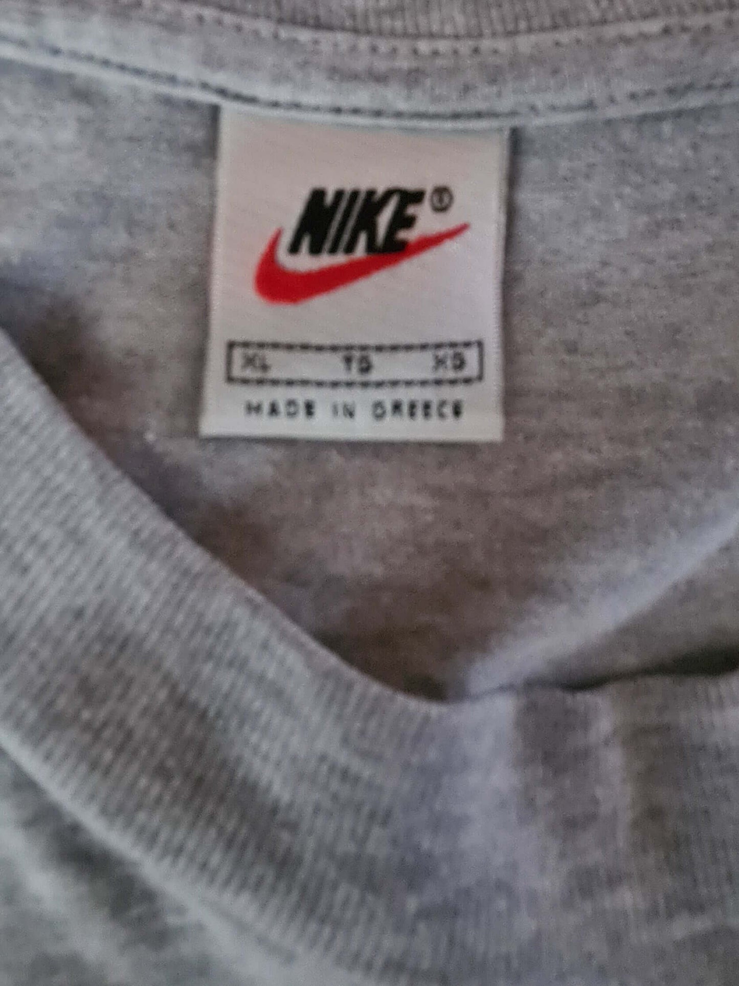 RAR Vintage Nike T-Shirt Grey Made in Greece – 90s Rare Swoosh Logo – Größe XL
