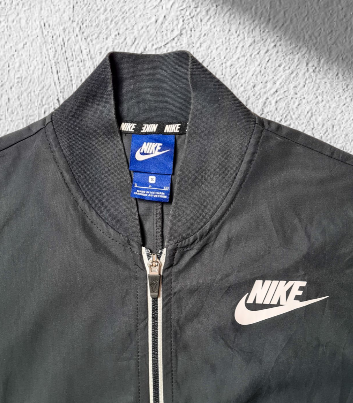 Nike Retro Track Jacket mit Streifenband | Größe S