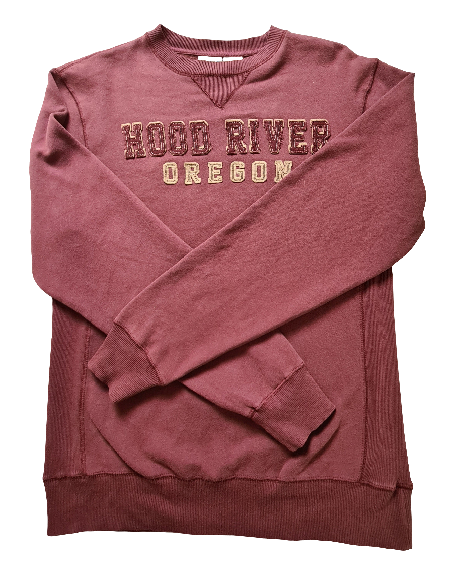 Vintage Pullover im College-Stil – gefaltete Ansicht