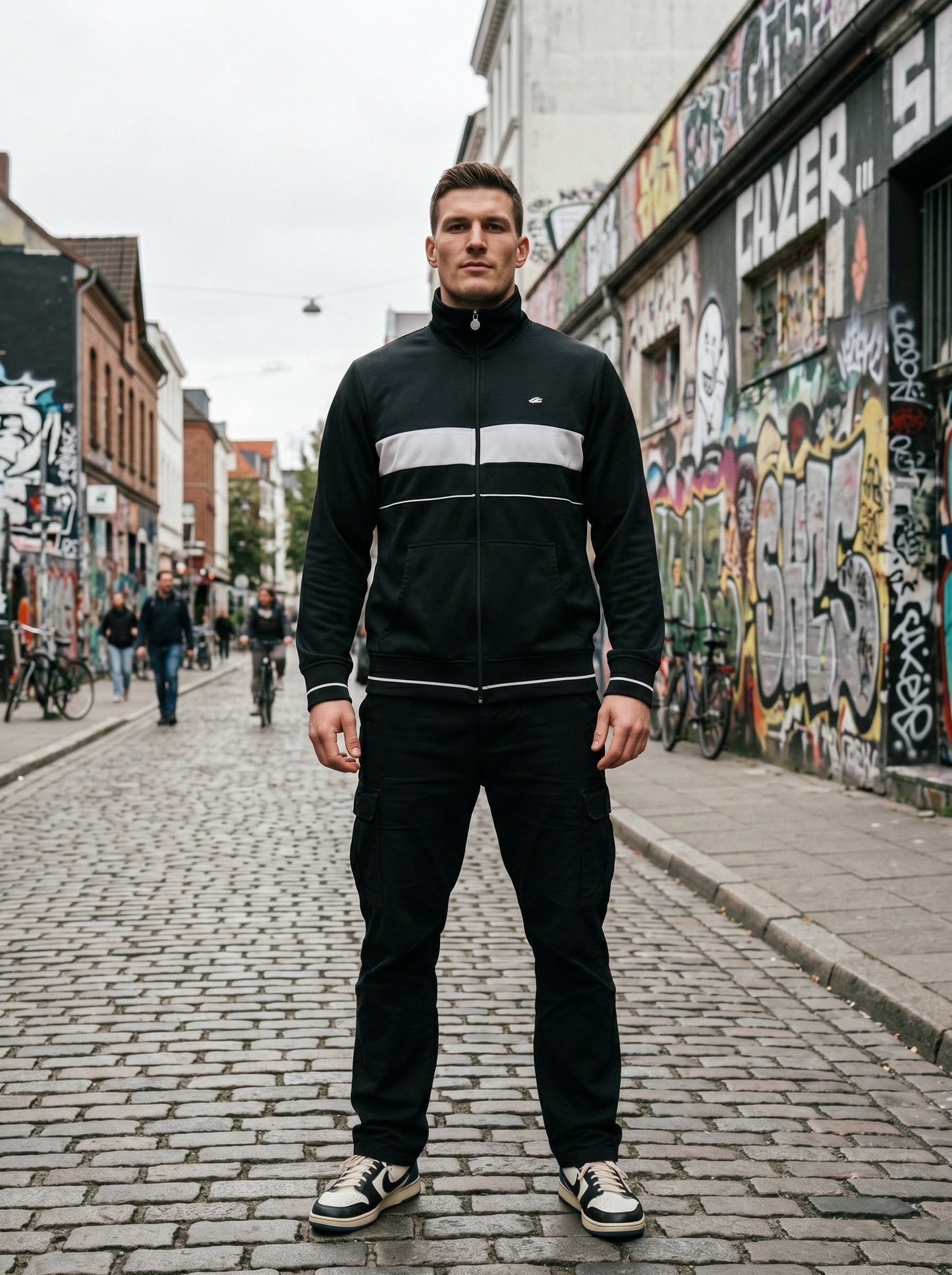 Nike Track Jacket Schwarz/Weiß Sneaker Edition | 2000s | XL Oversized